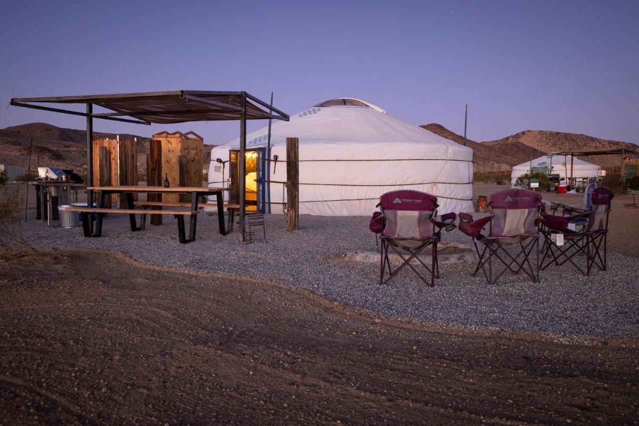 Готель Family Style Star Gazing Yurt Туентінайн-Палмс Екстер'єр фото